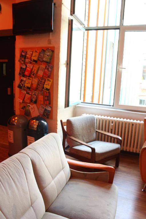 Baxpax Kreuzberg Hostel Berlin Exterior photo